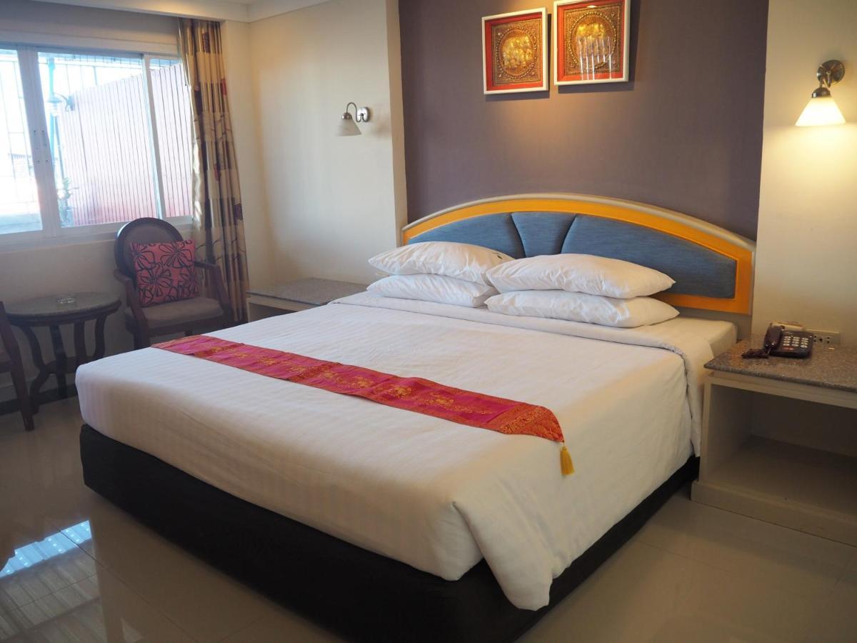 Tonkoon Hotel Udon Thani Exterior photo
